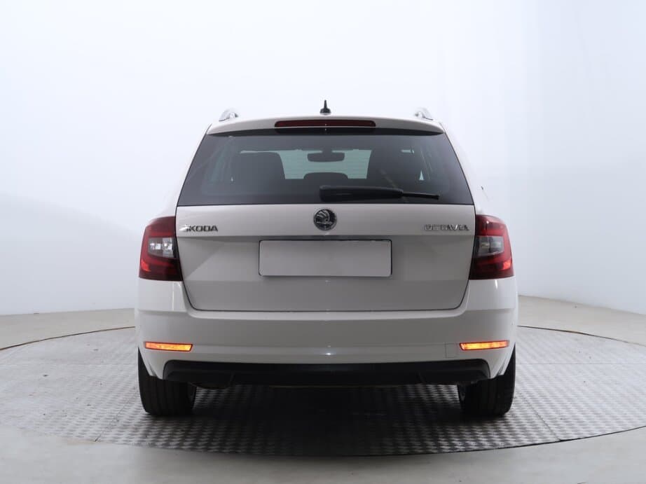 2019 Škoda OCTAVIA - 6