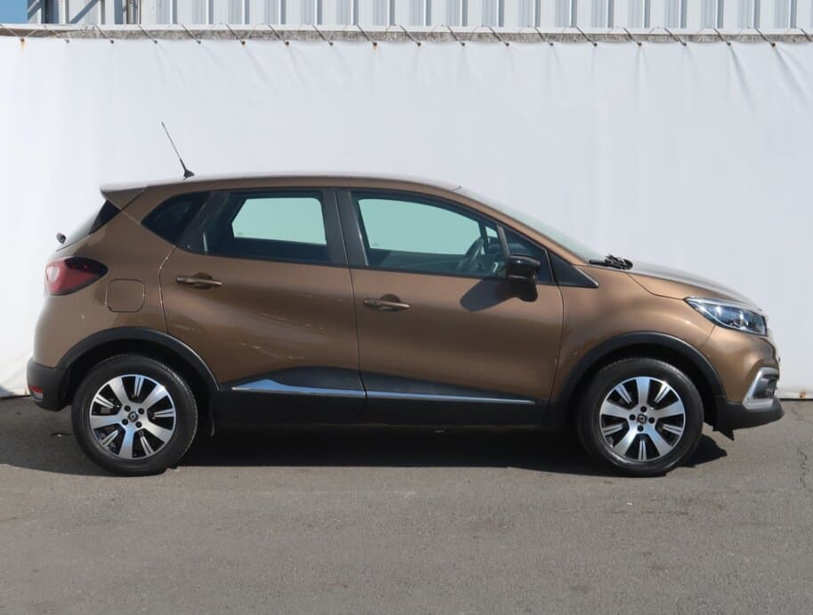 2018 Renault CAPTUR - 8