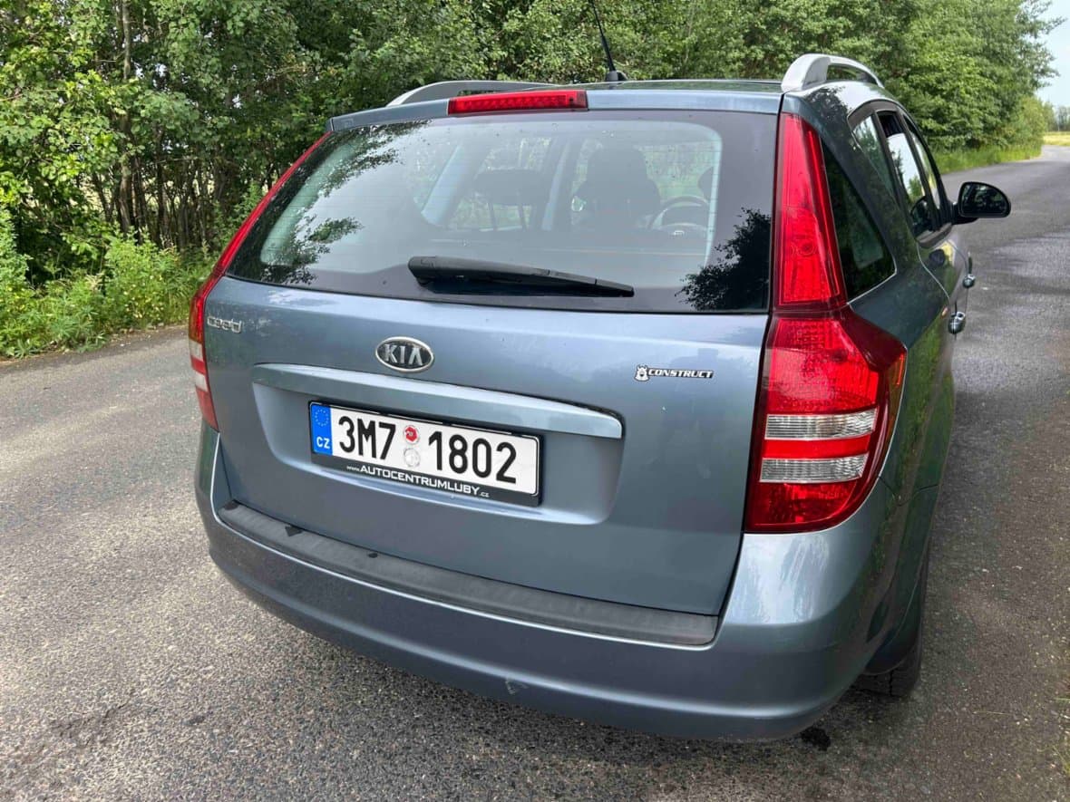 Kia CEE'D - 4