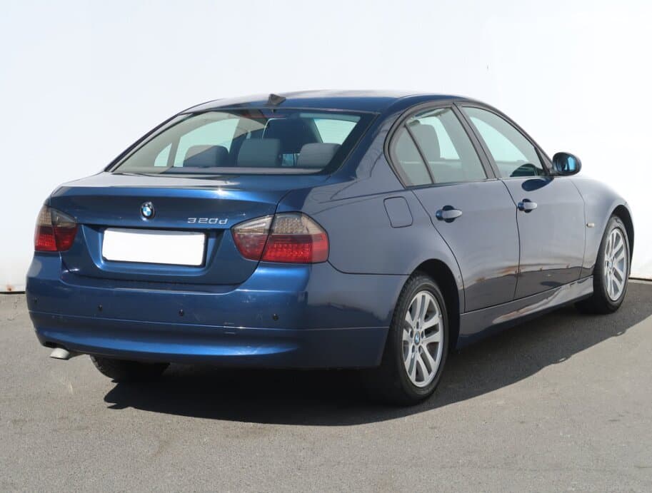 2006 BMW 3-SERIES - 7