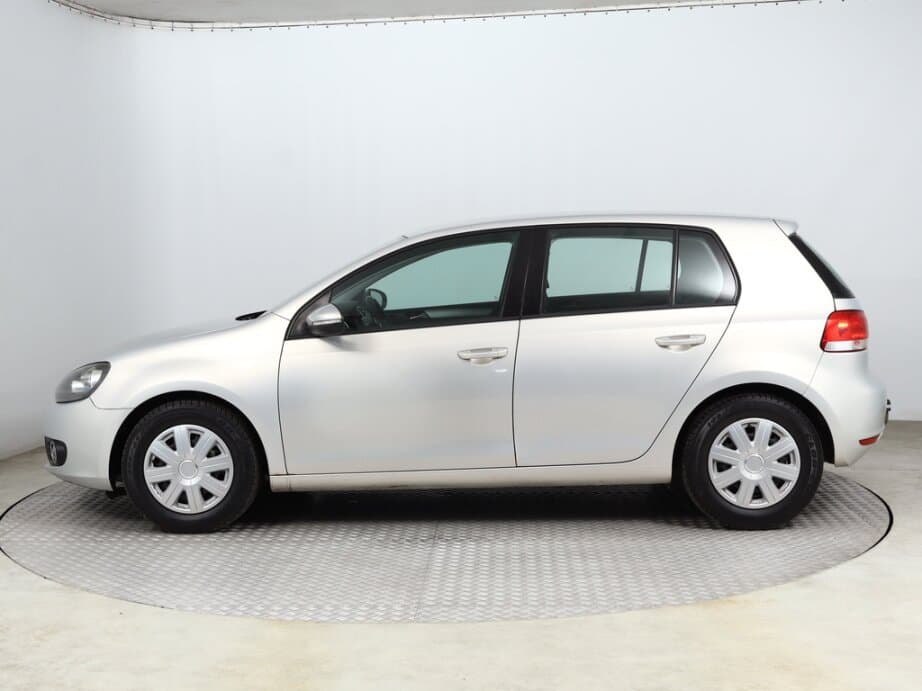 2010 Volkswagen GOLF - 4