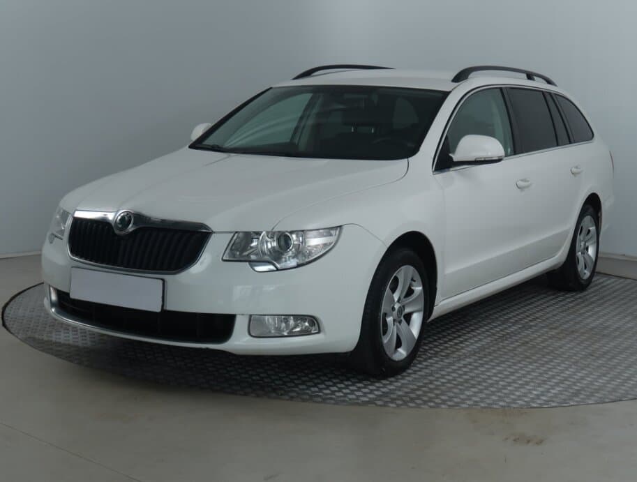 2011 Škoda SUPERB - 3