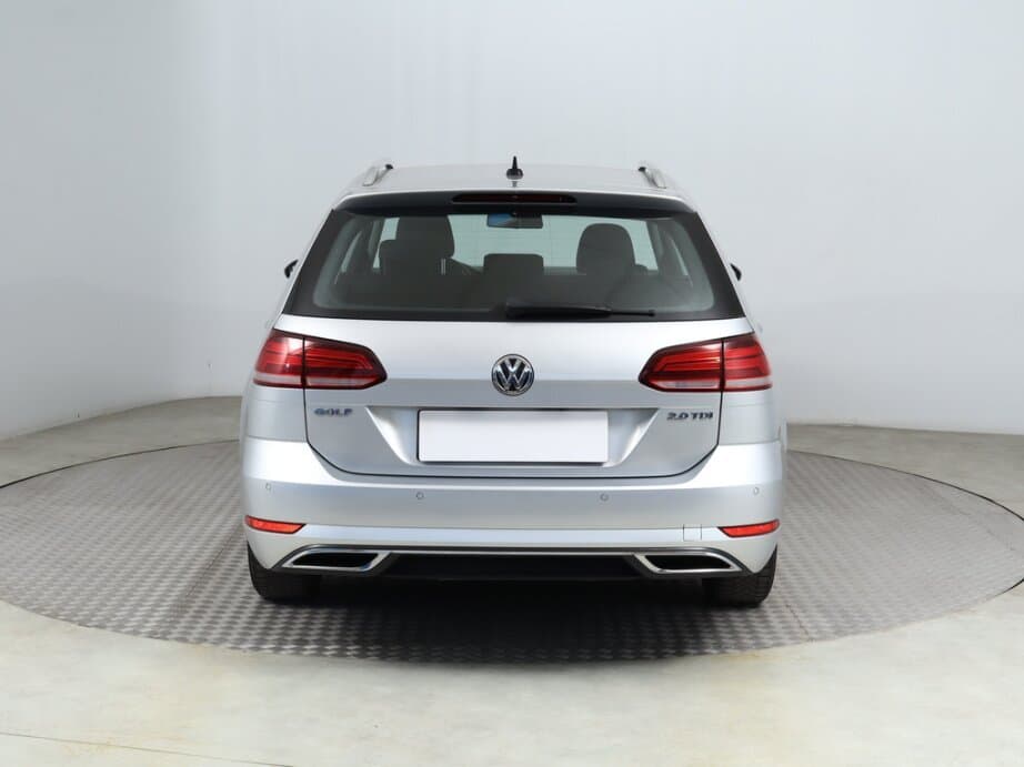 2018 Volkswagen Golf - 6