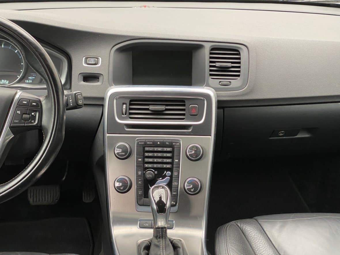 2013 Volvo V60 - 17