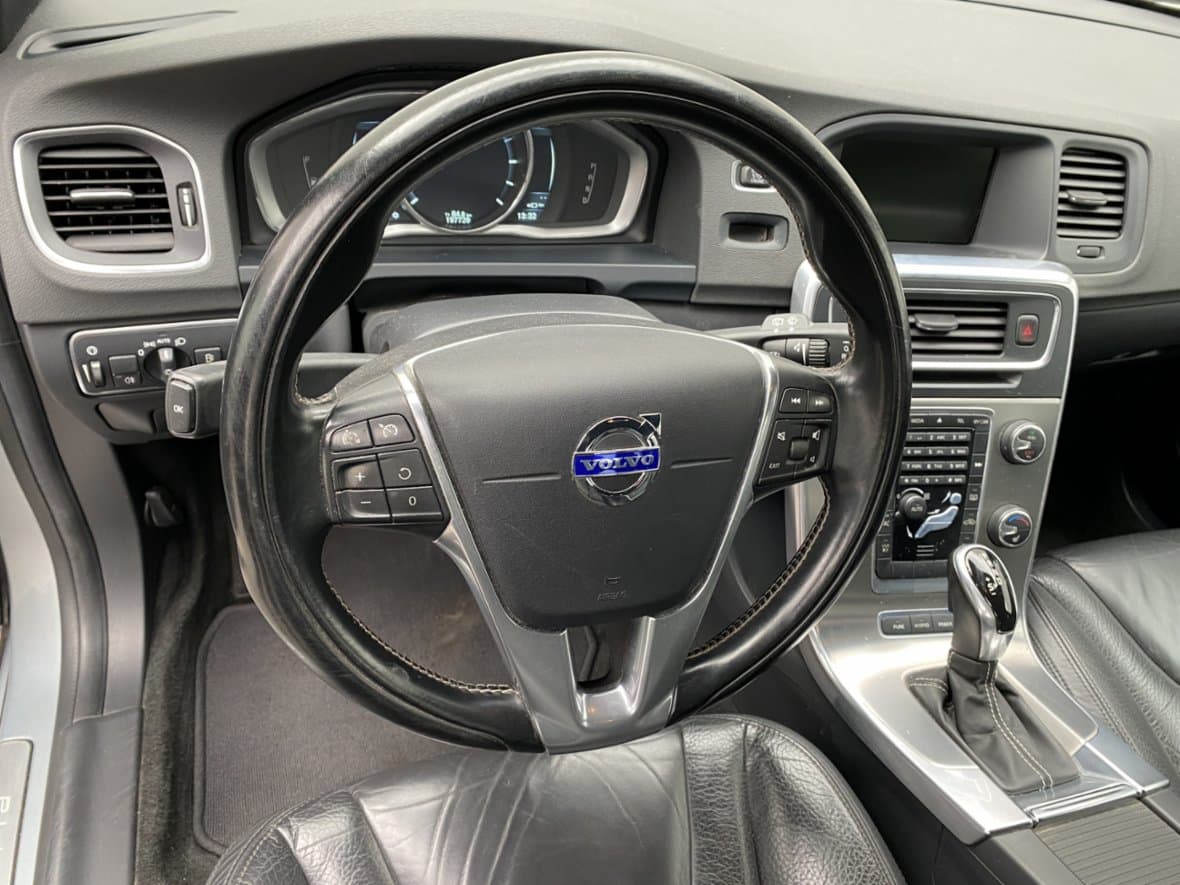 2013 Volvo V60 - 25