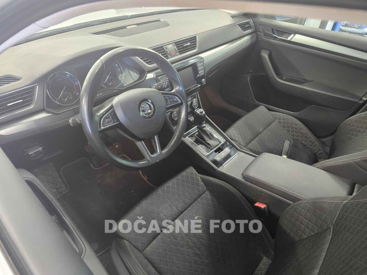 2015 Škoda SUPERB - 3