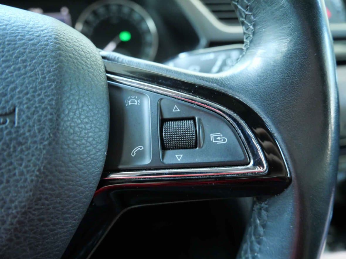 2015 Škoda SUPERB - 19