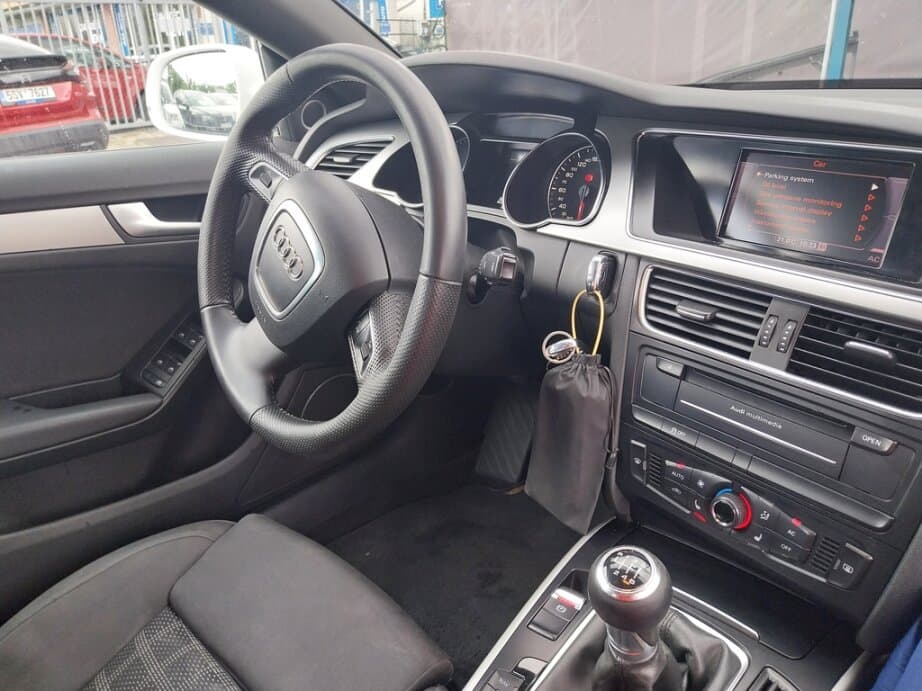 2011 Audi A5 - 9