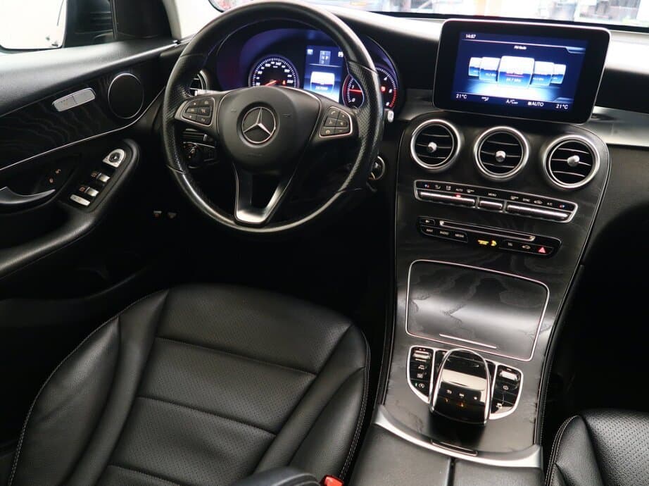 2016 Mercedes-Benz GLC - 9