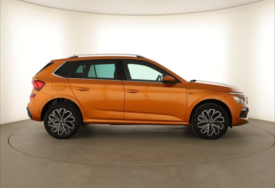 2025 Škoda KAMIQ - 8