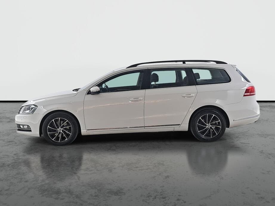 2013 Volkswagen PASSAT - 4
