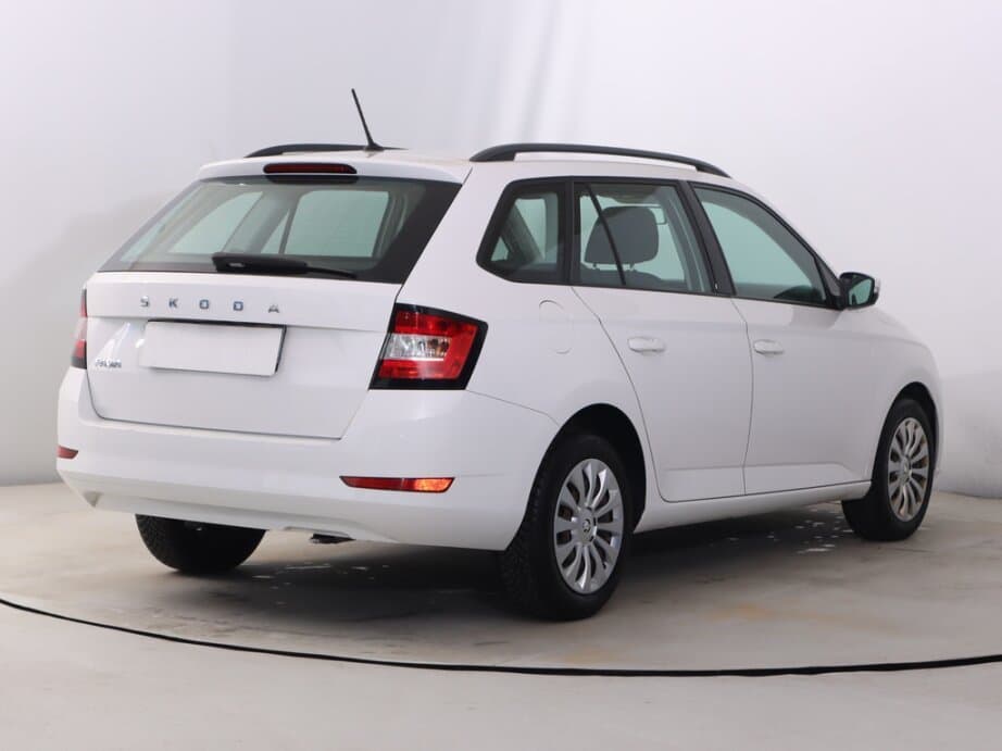 2021 Škoda FABIA - 7