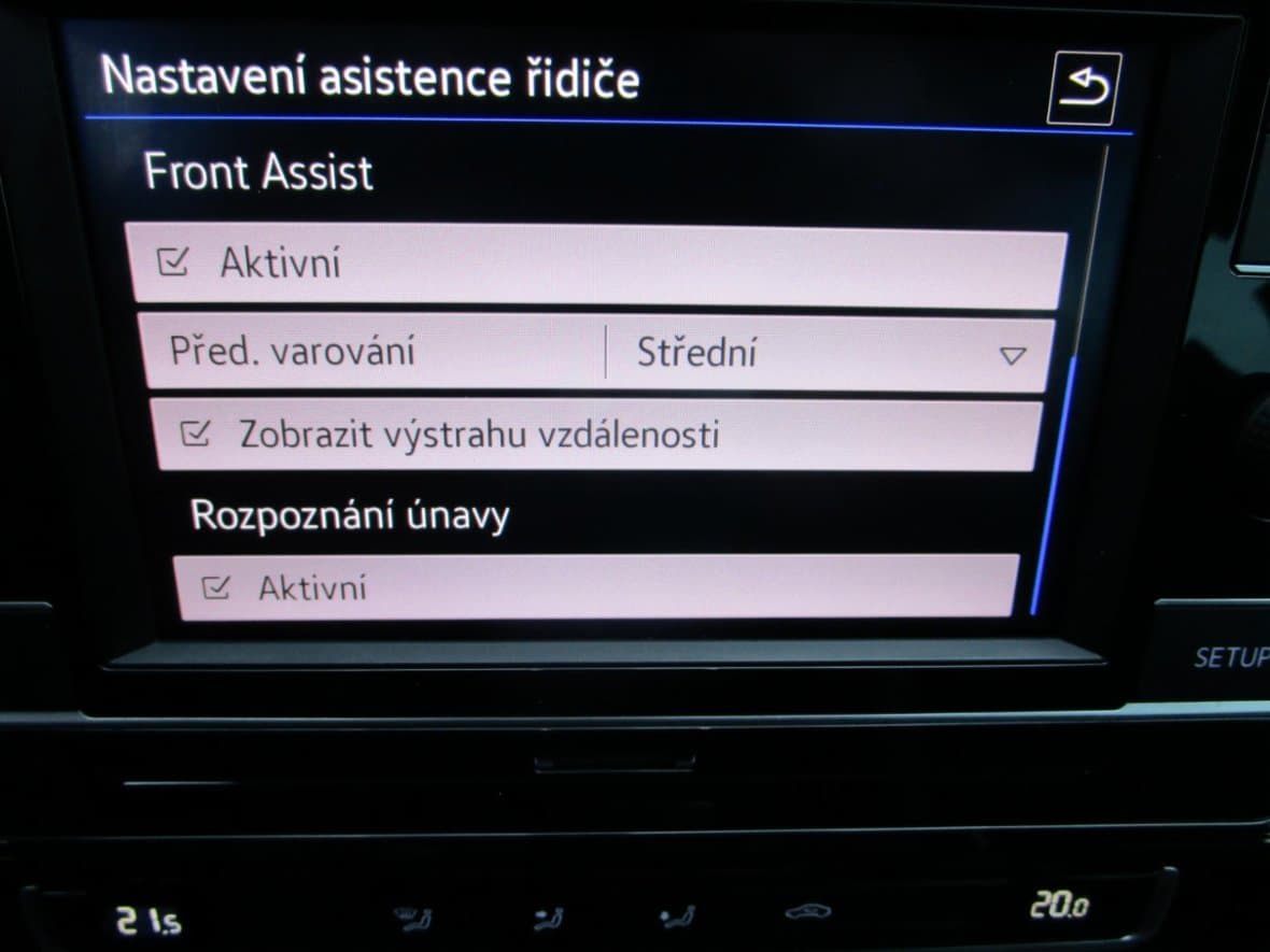 2018 Volkswagen Golf - 14