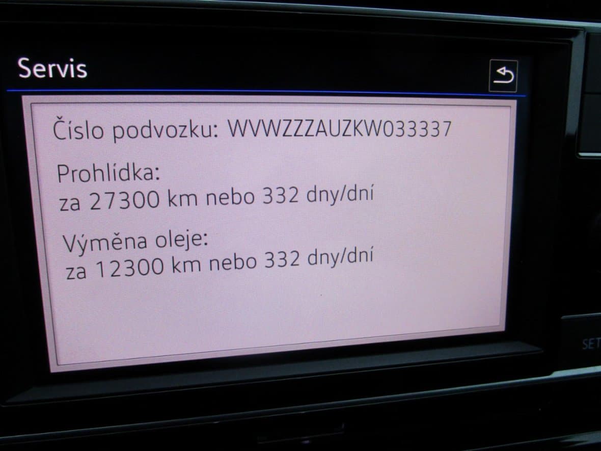 2018 Volkswagen Golf - 15