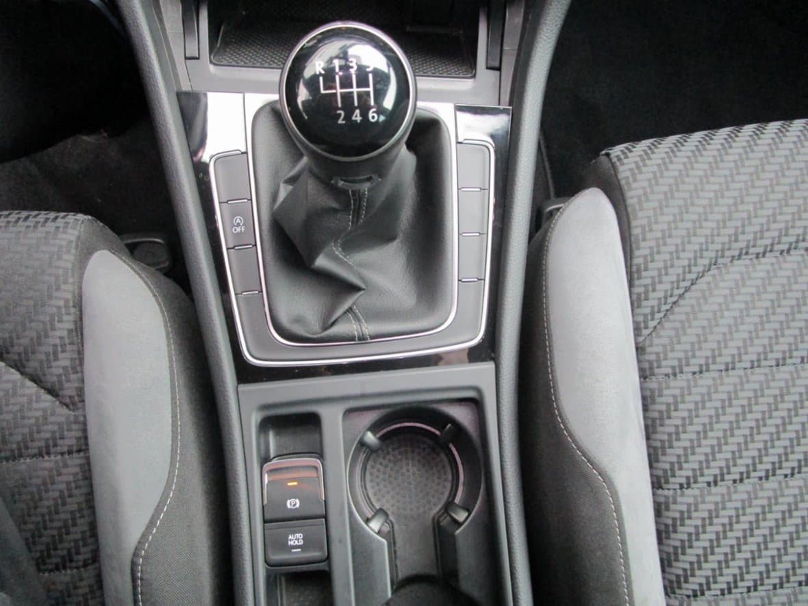 2018 Volkswagen Golf - 19