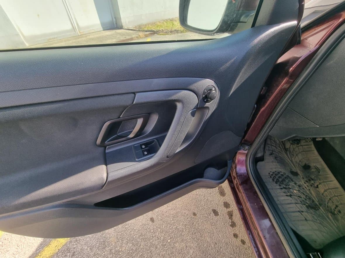 2011 Škoda Fabia - 15