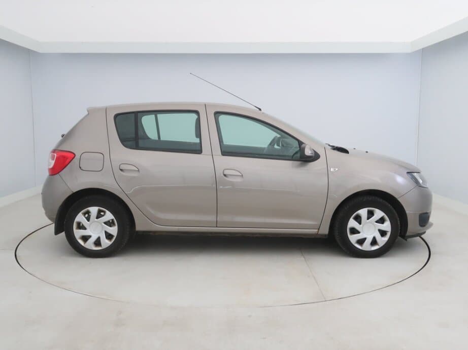 2014 Dacia SANDERO - 8