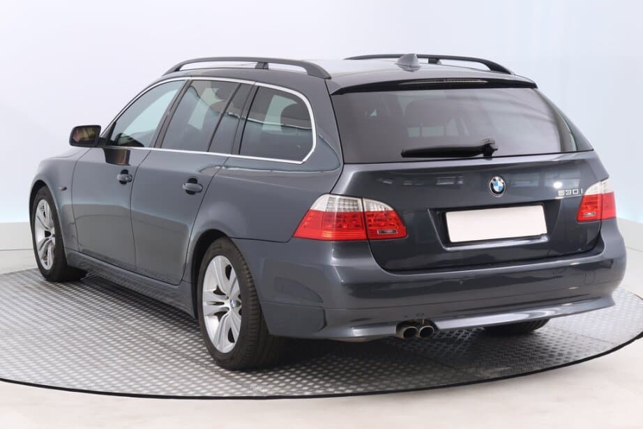 2008 BMW 5-SERIES - 5
