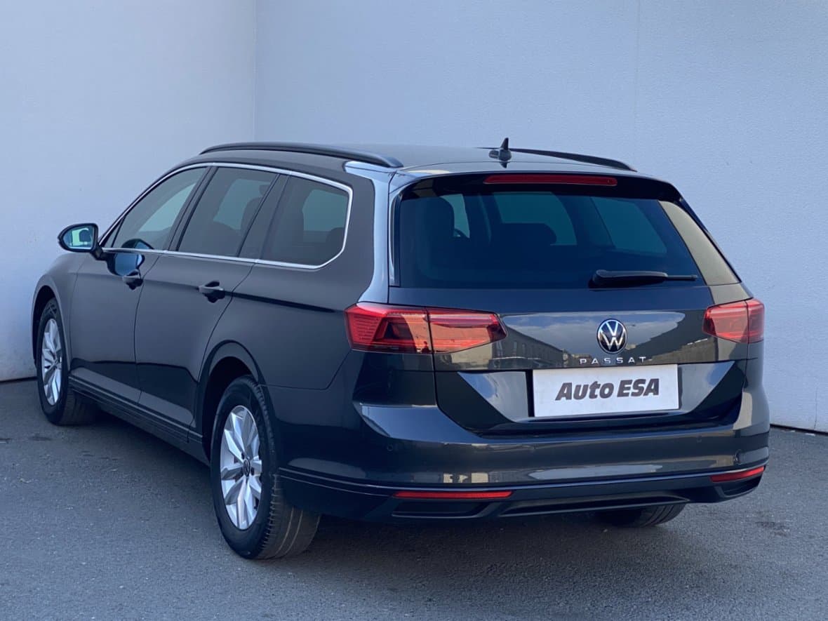 2021 Volkswagen PASSAT - 6