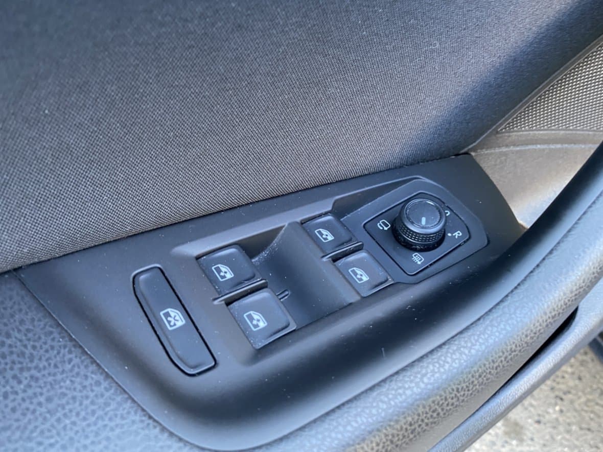 2021 Volkswagen PASSAT - 13