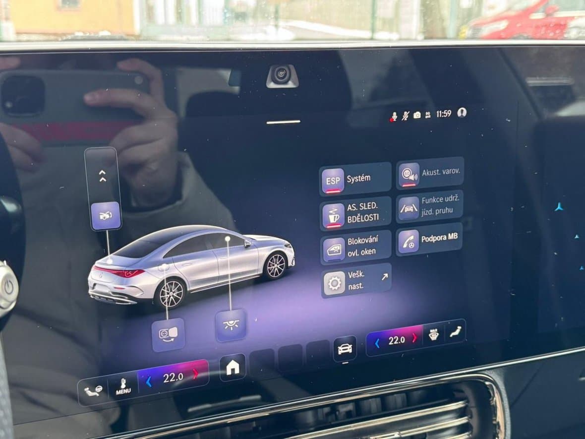 2025 Mercedes-Benz CLA - 18