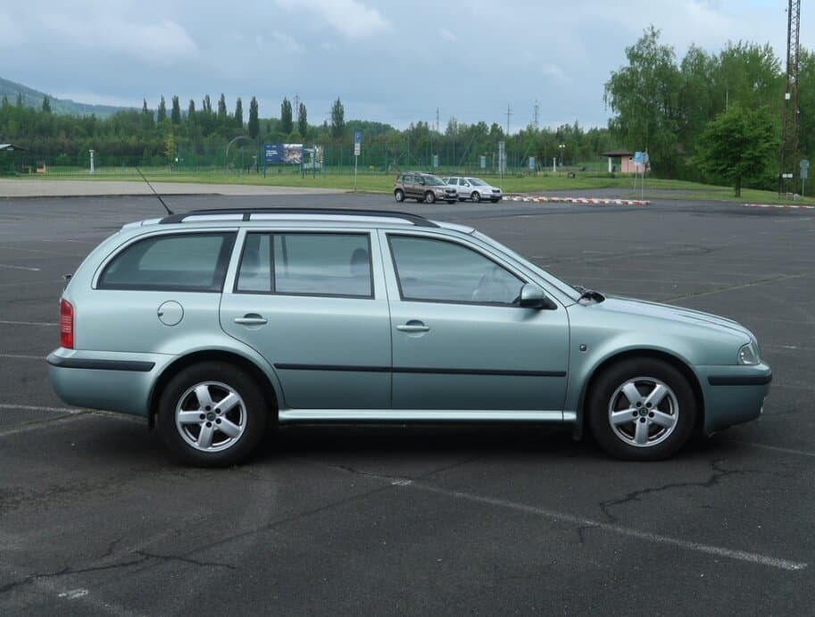2010 Škoda OCTAVIA - 8