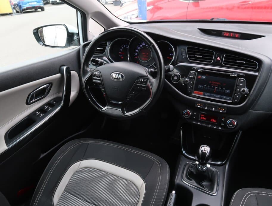 2014 Kia CEE'D - 9
