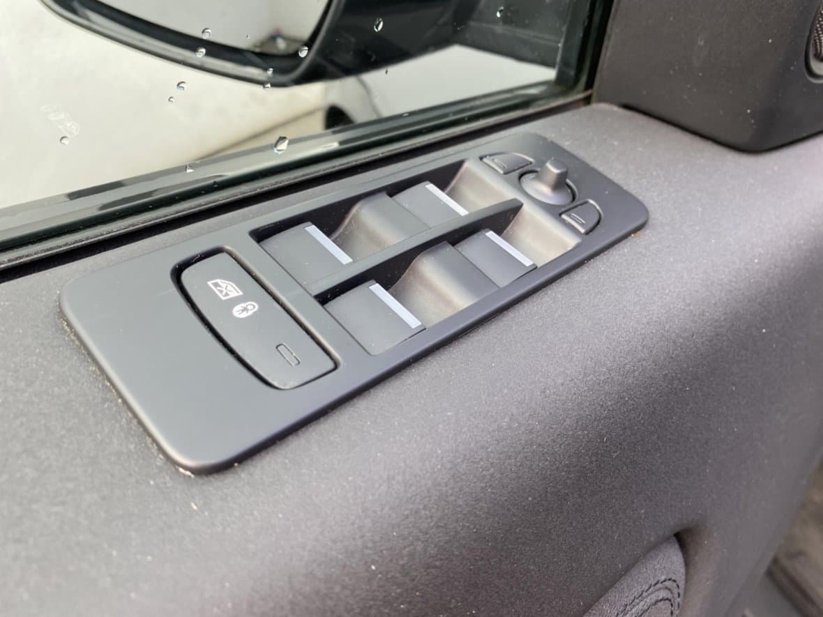 2020 Land Rover DISCOVERY - 13
