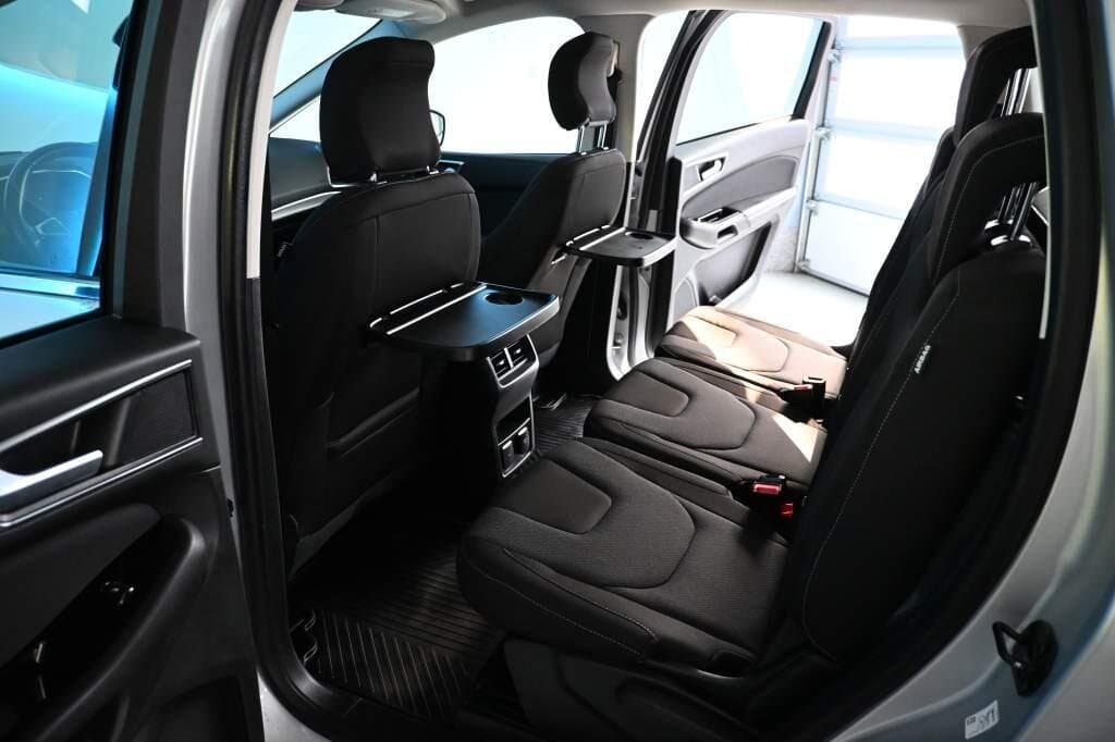 2022 Ford S-MAX - 9