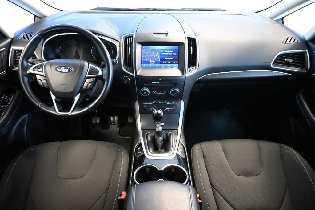 2022 Ford S-MAX - 12