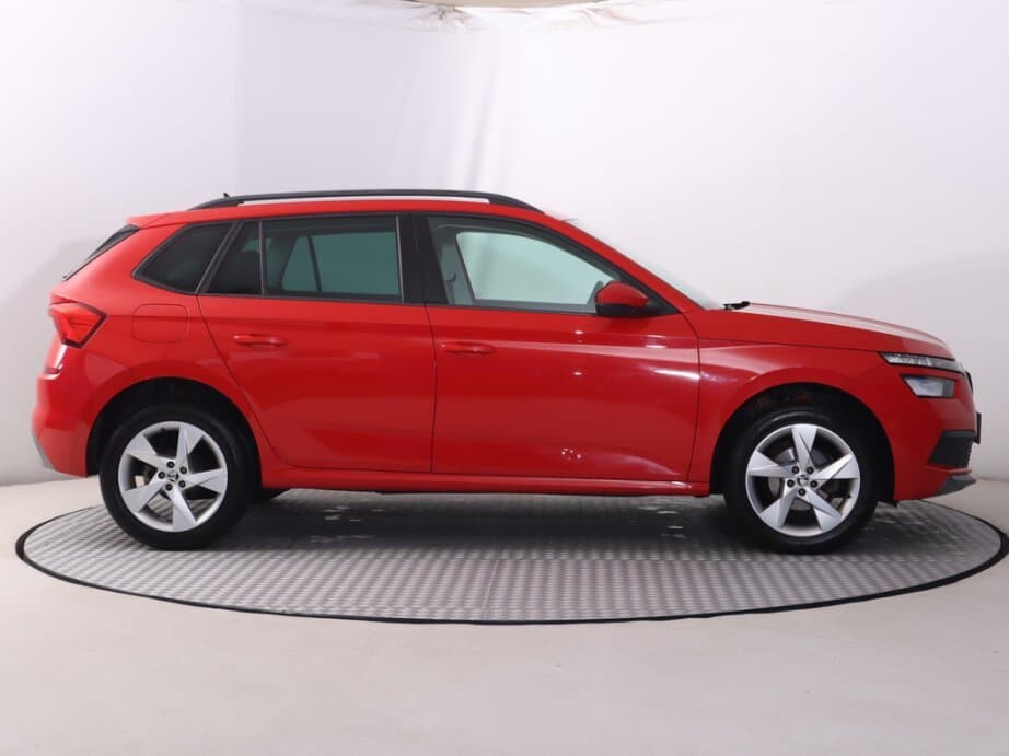 2019 Škoda KAMIQ - 8