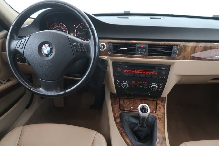 2007 BMW 3-SERIES - 9