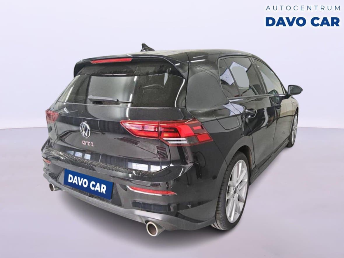 2023 Volkswagen GOLF - 4