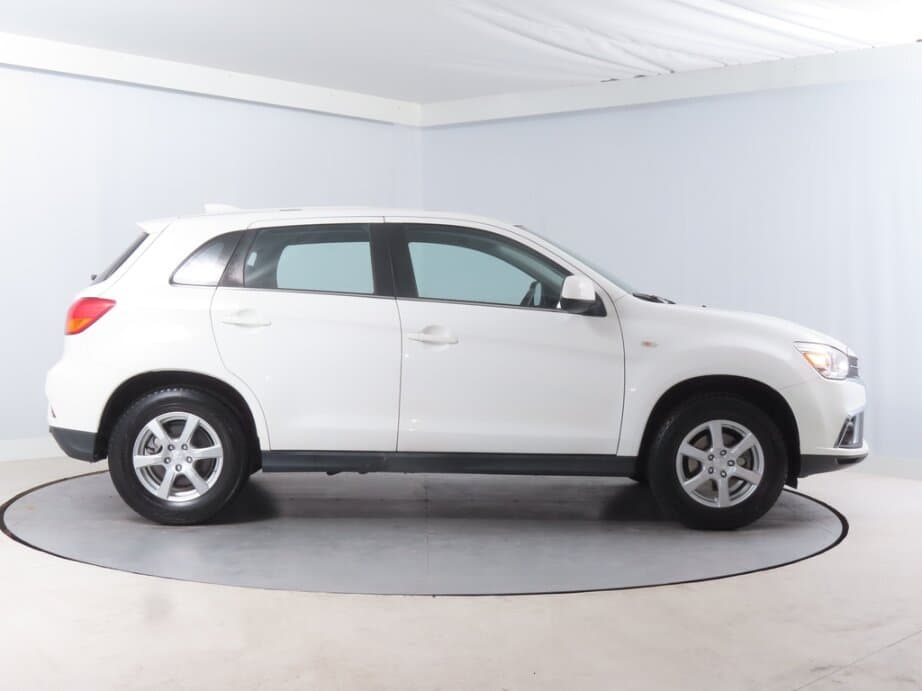2018 Mitsubishi ASX - 8