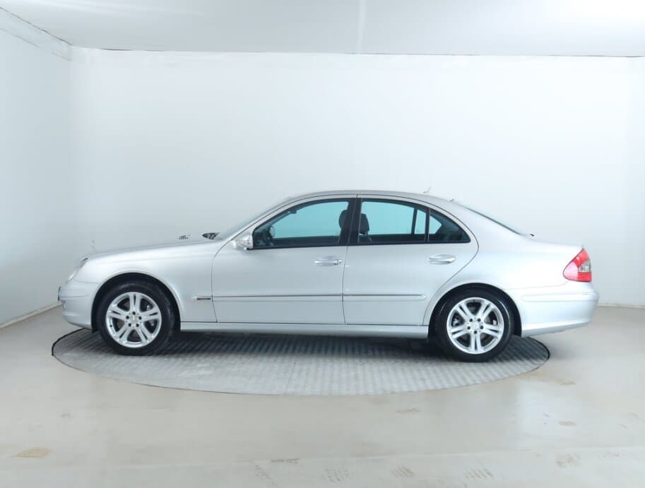 2007 Mercedes-Benz E-CLASS - 4