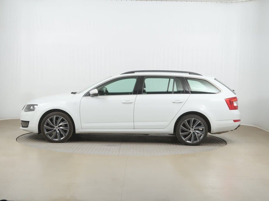 2016 Škoda OCTAVIA - 4