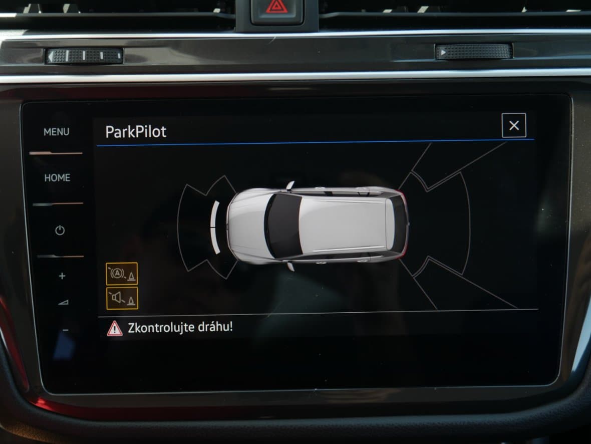 2018 Volkswagen TIGUAN - 18