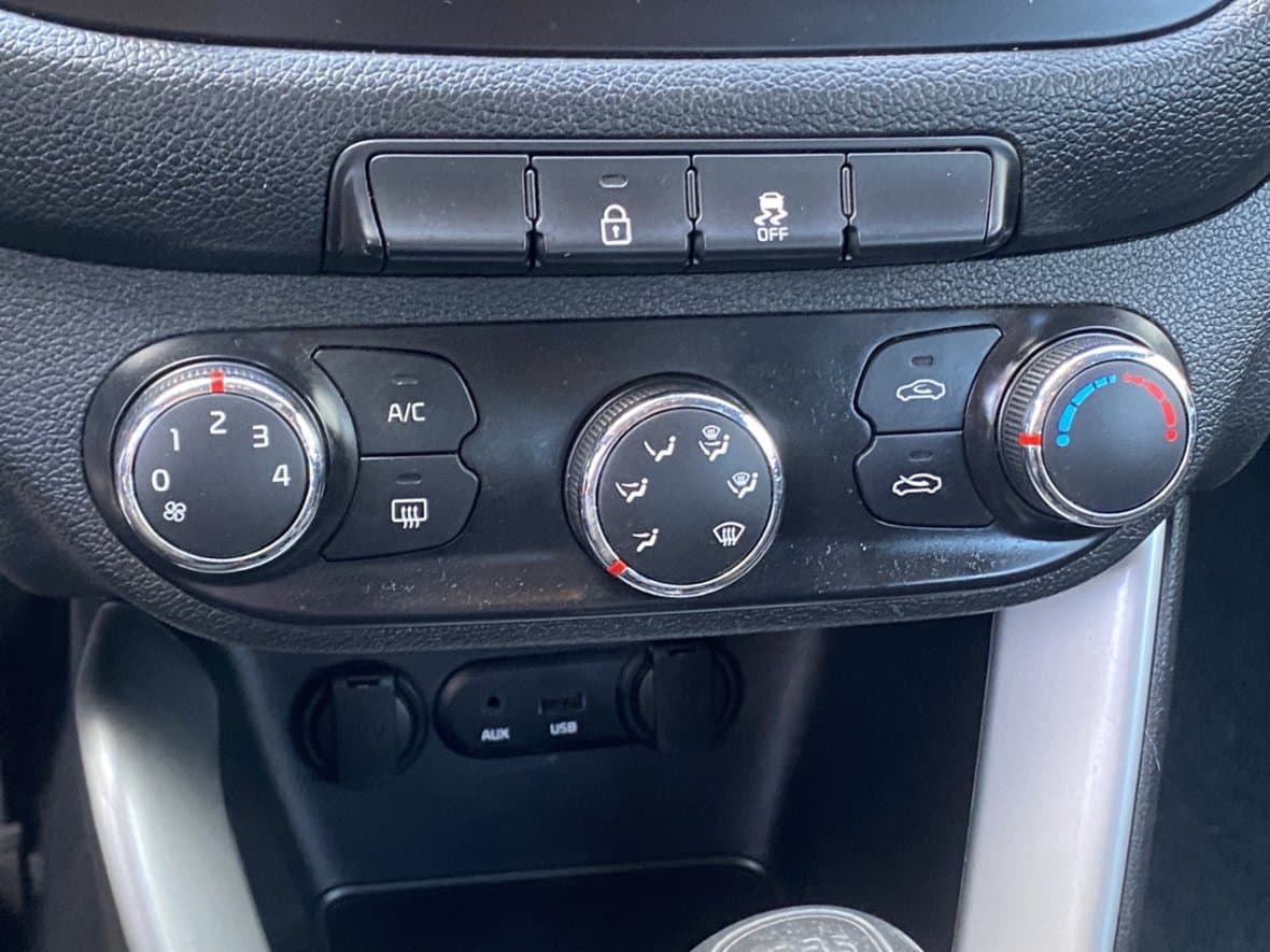 2013 Kia CEE'D - 13