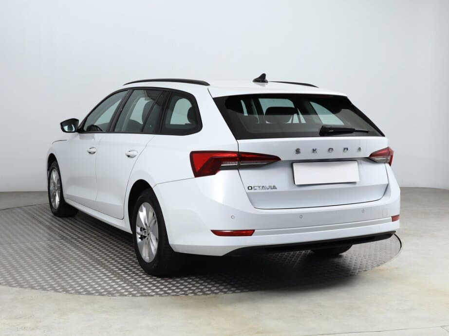 2022 Škoda OCTAVIA - 5