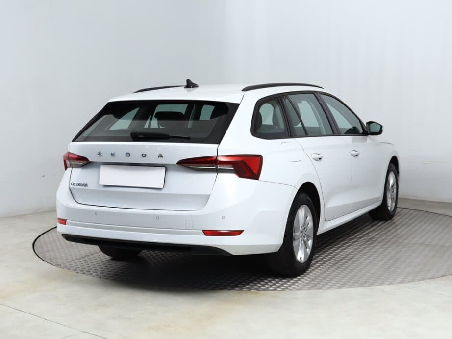 2022 Škoda OCTAVIA - 7