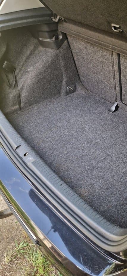 Volkswagen GOLF - 12