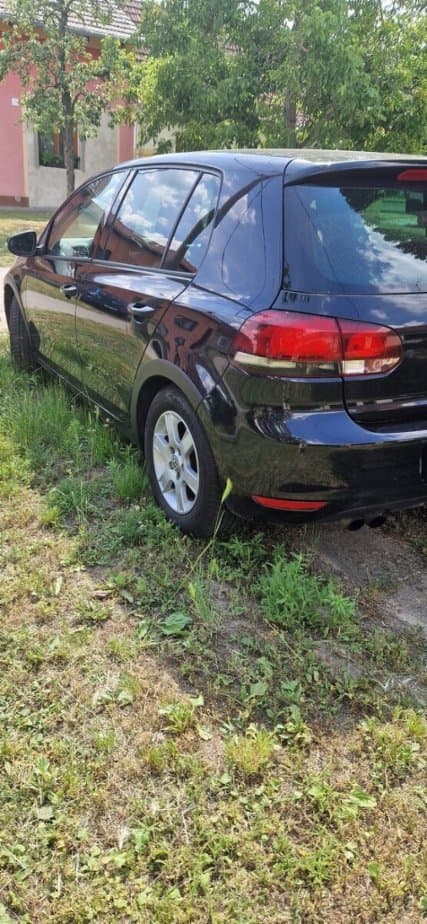 Volkswagen GOLF - 15