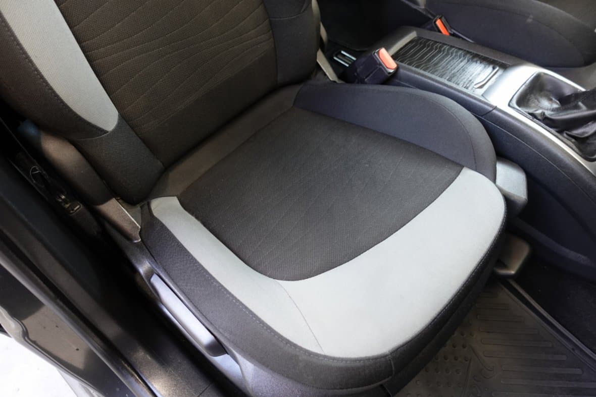 2015 Citroen GRAND C4 - 13