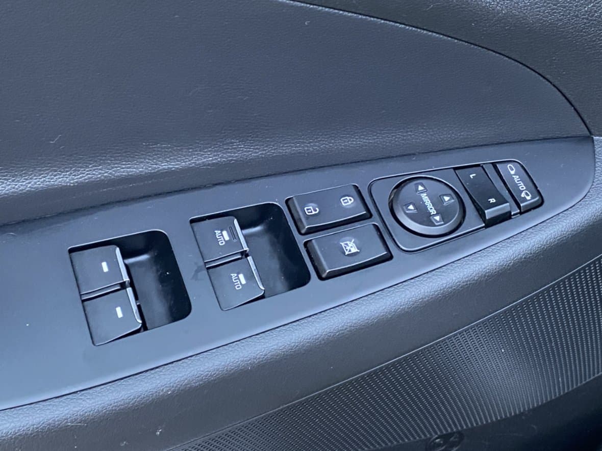 2020 Hyundai TUCSON - 12