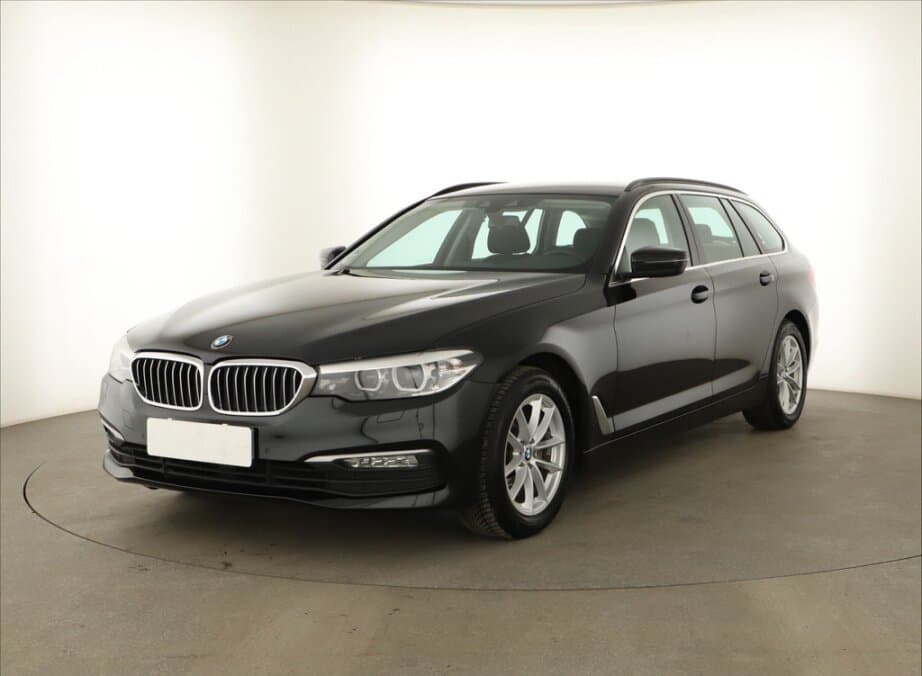 2017 BMW 5-SERIES - 3