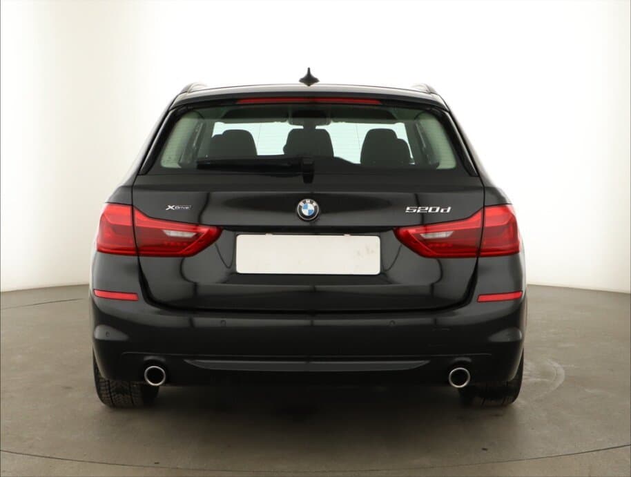 2017 BMW 5-SERIES - 6