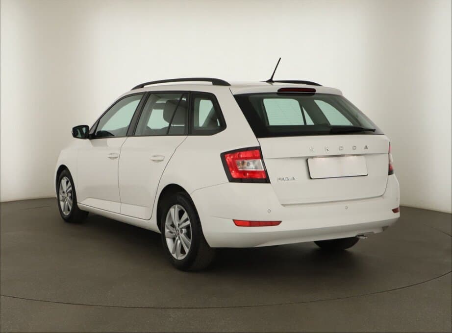 2021 Škoda FABIA - 5