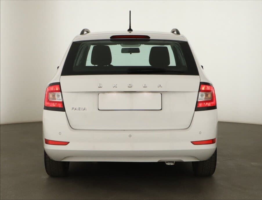 2021 Škoda FABIA - 6