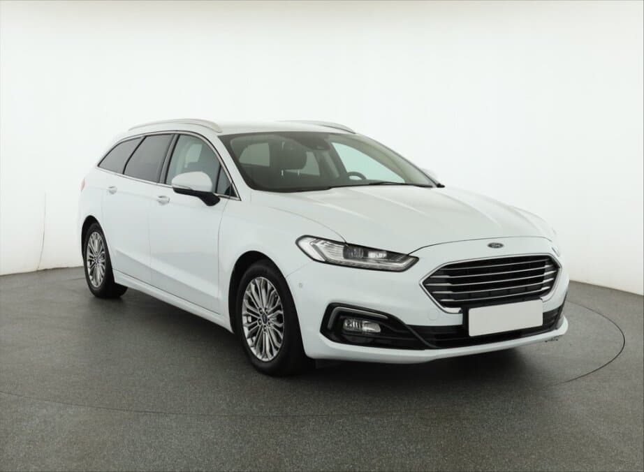 2020 Ford MONDEO