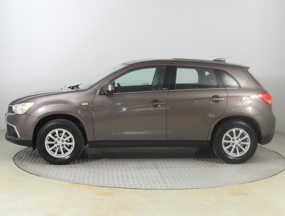 2017 Mitsubishi ASX - 4